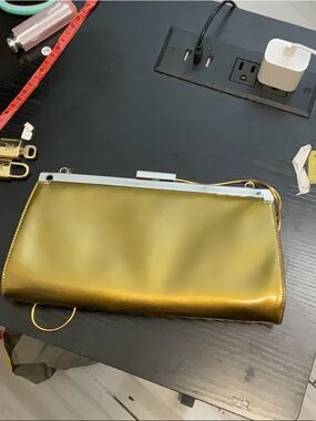 Gucci Clutch Gold